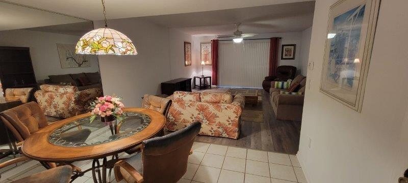 Photo 2 of 340 E Glassboro Ct - 1B